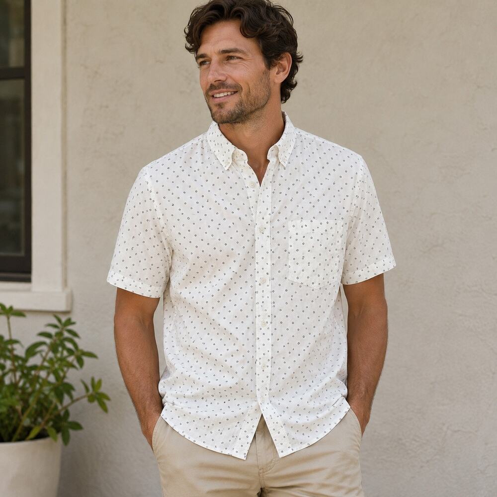 George Men’s Button Down Shirt Size XL White Dotted Short Sleeve Casual Classic